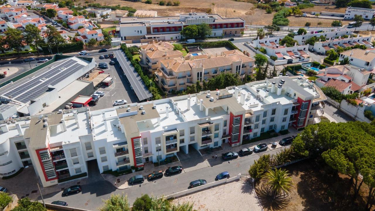 Luminous 2 Bdr Apartment W/Pool By Lovelystay Albufeira Eksteriør billede