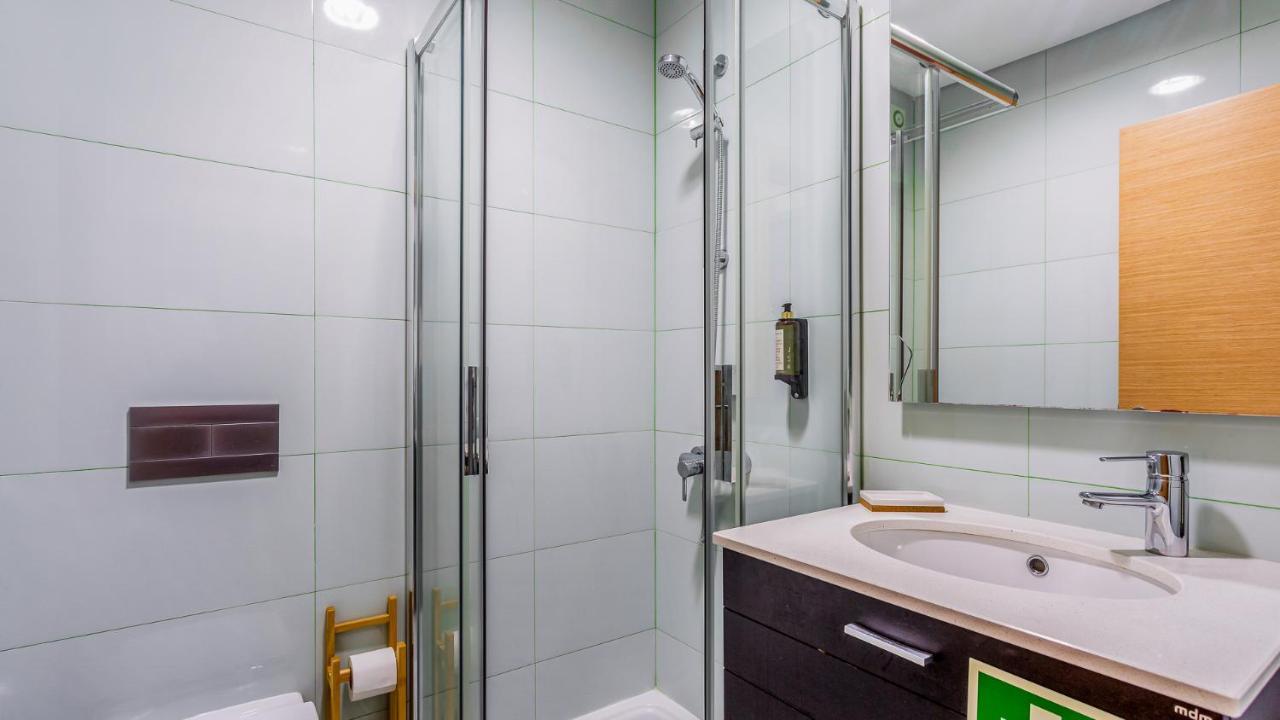 Luminous 2 Bdr Apartment W/Pool By Lovelystay Albufeira Eksteriør billede